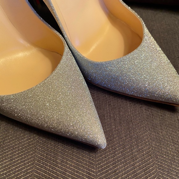 New in Box Louboutin Pumps 👠 - Picture 3 of 8